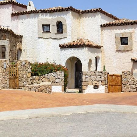 Villa Punta Saline Cannigione Exterior photo