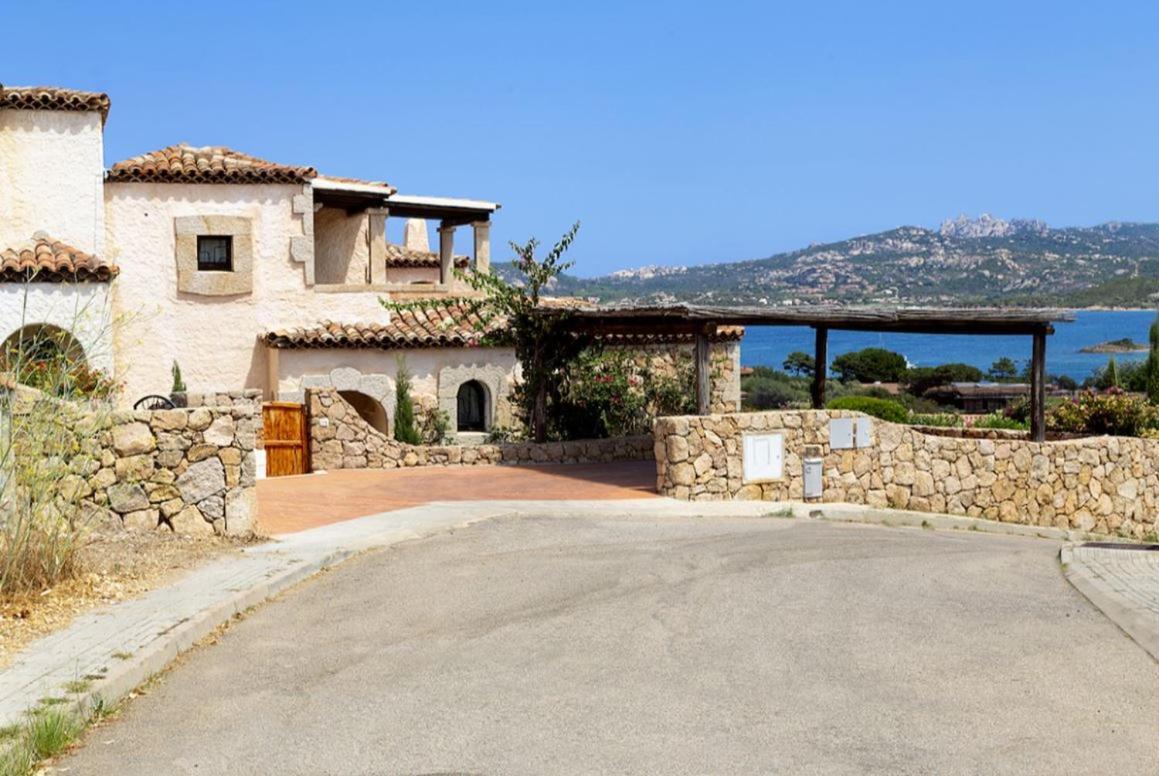 Villa Punta Saline Cannigione Exterior photo